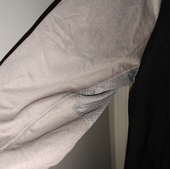 Philadelphia Eagles Dunbrook Alpha full zip jacket black\ gray size XXL NWT - Picture 4 of 8